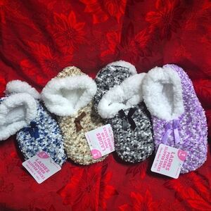 4 pair cozy slippers